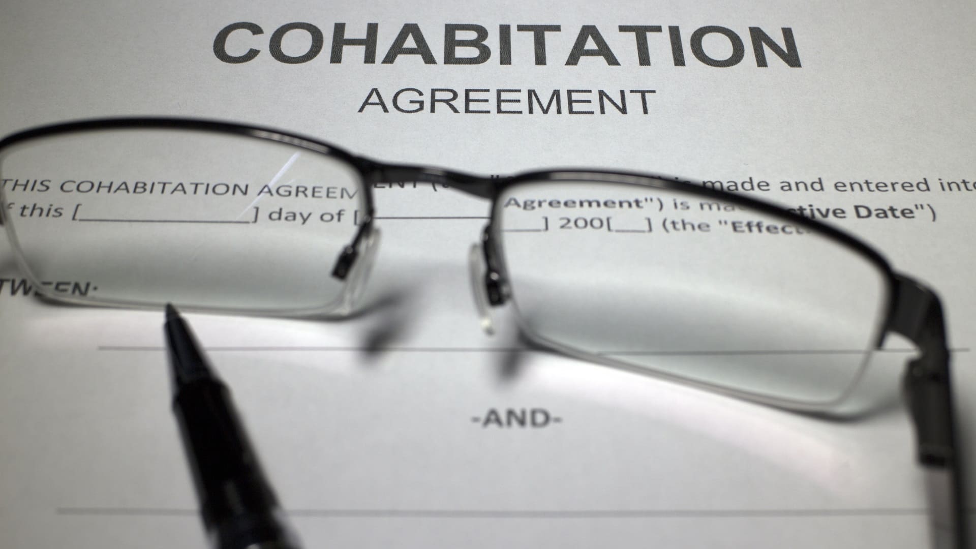 Cohabitation-Agreements-Protecting-Your-Rights-as-an-Unmarried-Couple