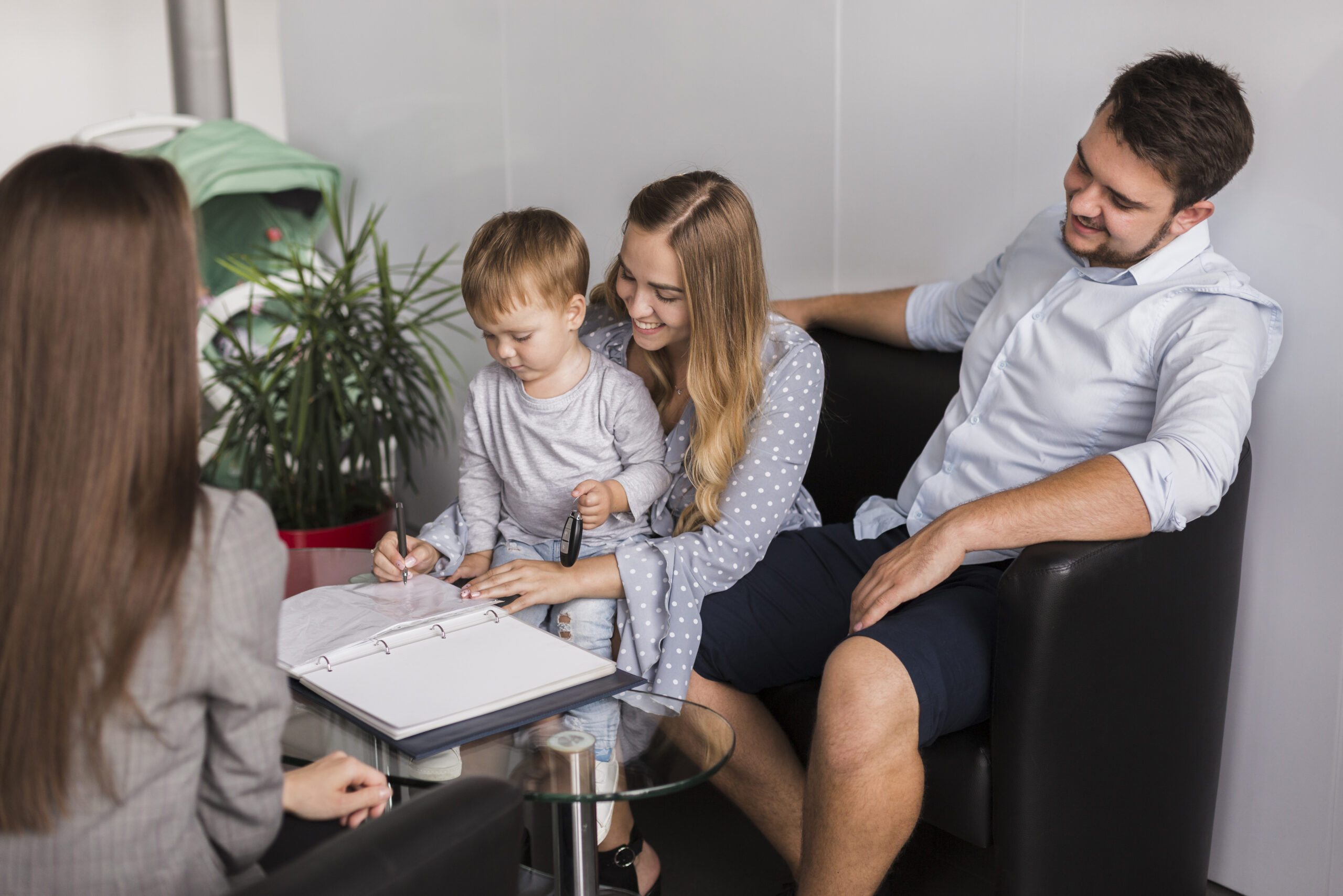 Getting Ready For Your First Meeting With A Family Solicitor