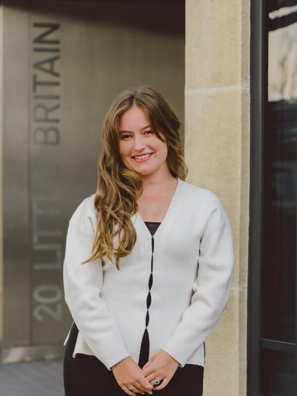 Danielle Squires, Chartered Legal Executive